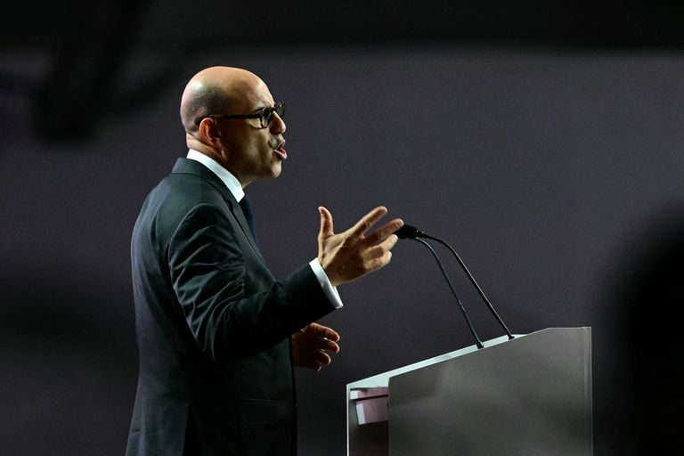 سيمون ستيل - أ ف ب