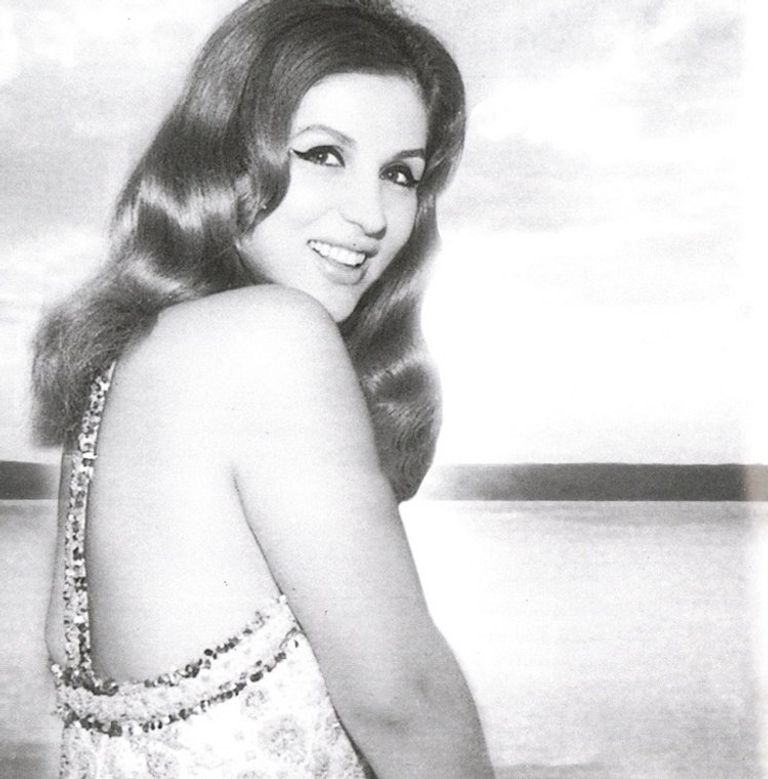 الفنانة صباح