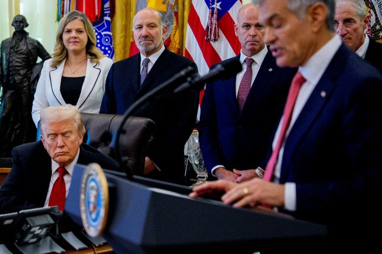 الرئيس الأمريكي دونالد ترامب