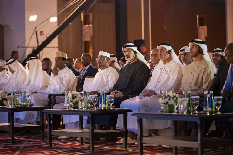 الشيخ خالد بن محمد بن زايد آل نهيان ورئيس تشاد محمد إدريس ديبي إتنو