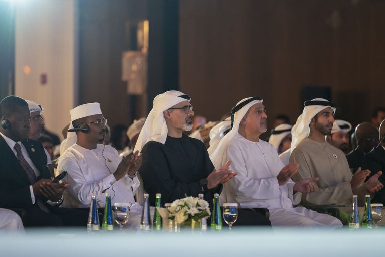 الشيخ خالد بن محمد بن زايد آل نهيان ورئيس تشاد محمد إدريس ديبي إتنو