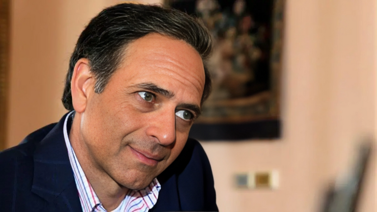 الفنان ممدوح عبد العليم