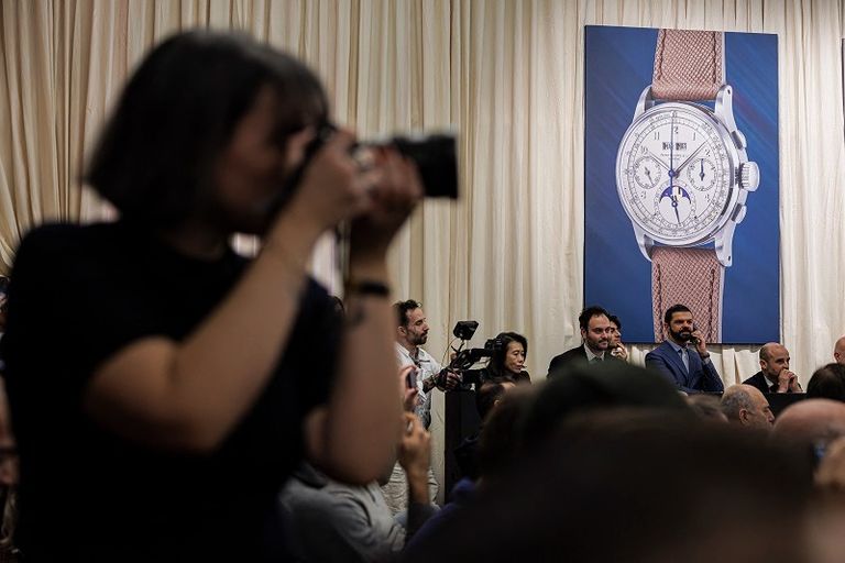 ساعة باتيك فيليب بيربتشوال كالندر