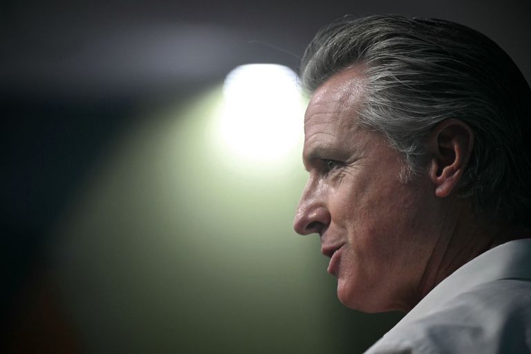 جافين نيوسوم حاكم كاليفورنيا -  أ ف ب