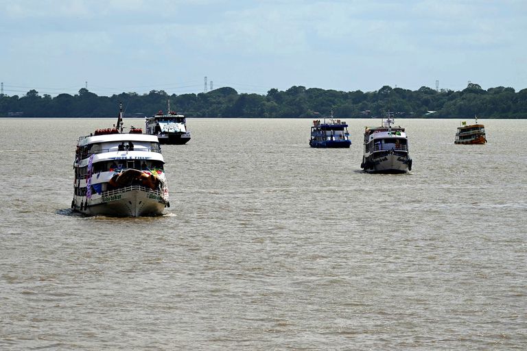 أسطول قوارب العدالة المناخية - أ ف ب