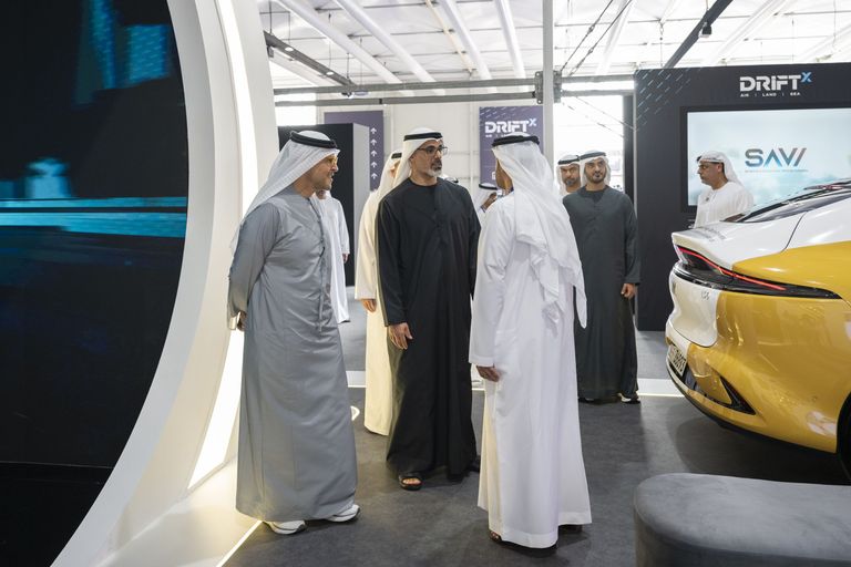 جانب من زيارة الشيخ خالد بن محمد بن زايد آل نهيان