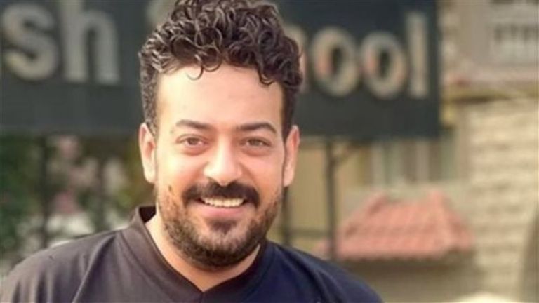 عزاء المطرب الشعبي إسماعيل الليثي