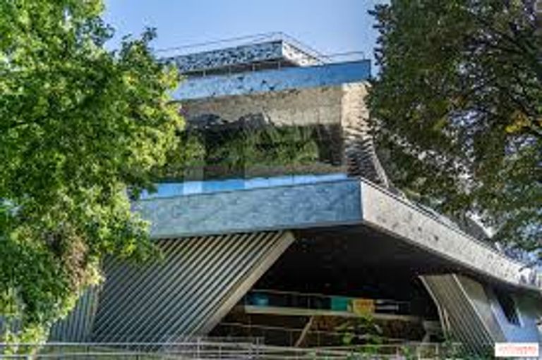 فيلهارموني باريس