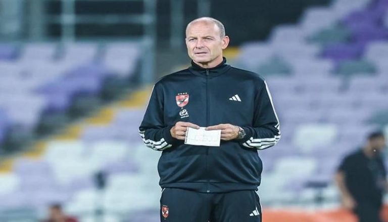 ييس توروب مدرب الأهلي