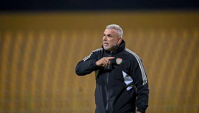 كوزمين أولاريو مباراة الإمارات والعراق