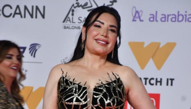 الفنانة عبير صبري 