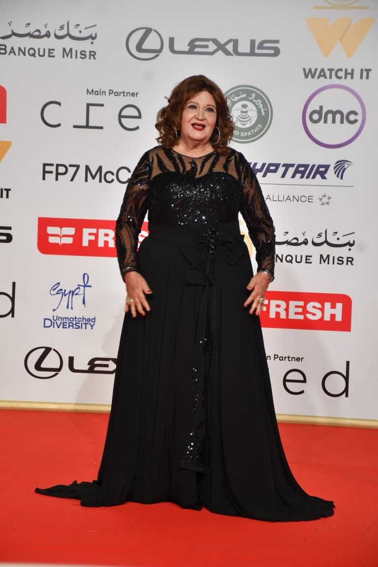 الفنانة عبير صبري