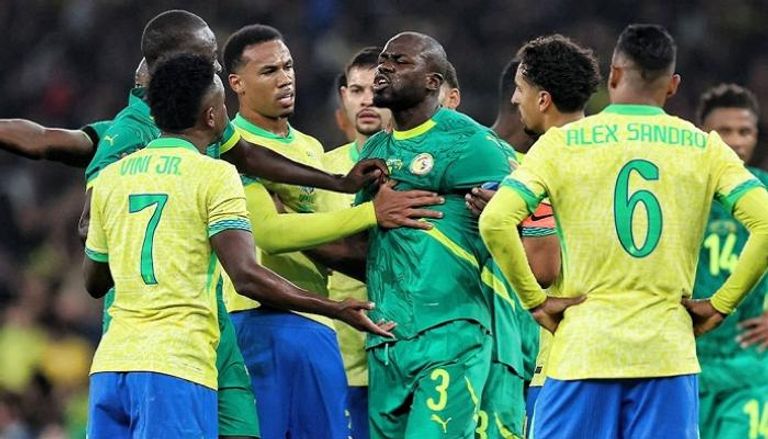 مشادة فينيسيوس وكوليبالي