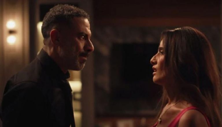 لقطة من مسلسل "ورد وشوكولاتة"