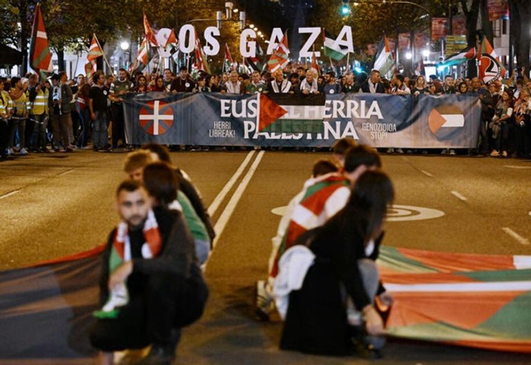 علم فلسطين منتخب فلسطين