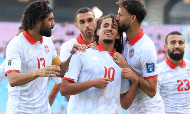 منتخب تونس أديلتون بيريرا ونجله