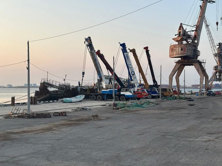 انتشال السفن المتهالكة انتشال السفن المتهالكة