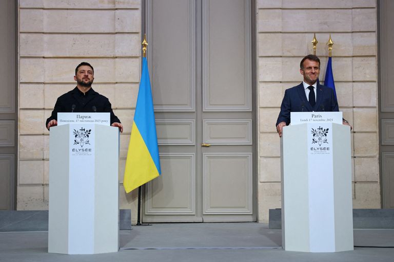 زيلينسكي وماكرون