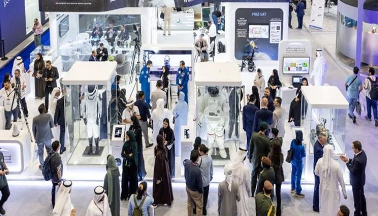 معرض دبي للطيران يستضيف أكبر جناح فضاء في تاريخه