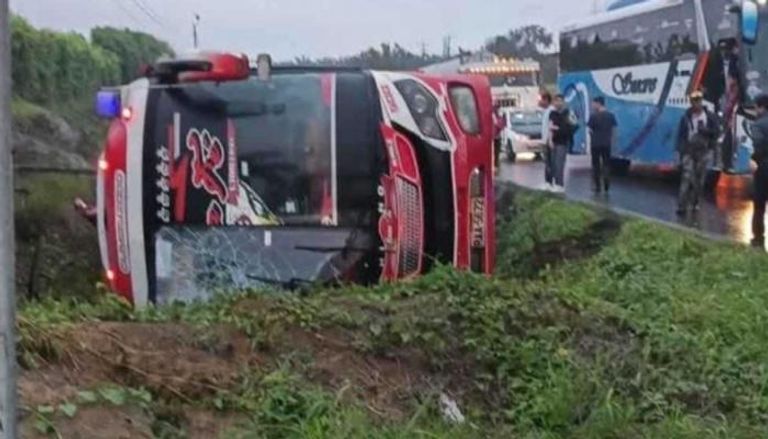 حادث حافلة في الإكوادور 