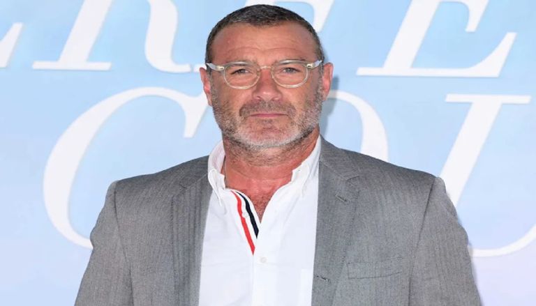 ليف شرايبر يعود للمستشفى ليف شرايبر يعود للمستشفى