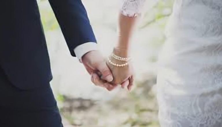 زفافا غير تقليدي في الجزائر - تعبيرية