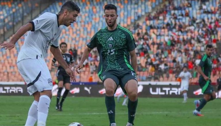 الجزائر ضد مصر