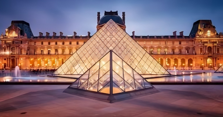 متحف اللوفر - أرشيفية متحف اللوفر - أرشيفية