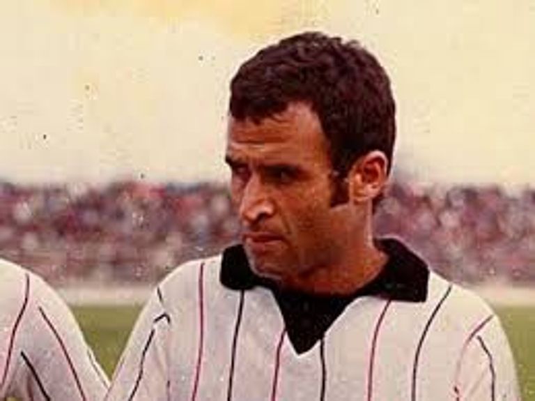 أشرف حكيمي نجم منتخب المغرب