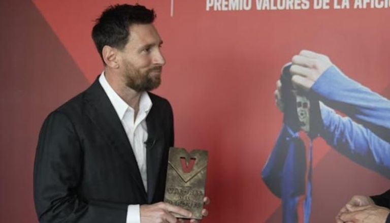 ليونيل ميسي أسطورة برشلونة