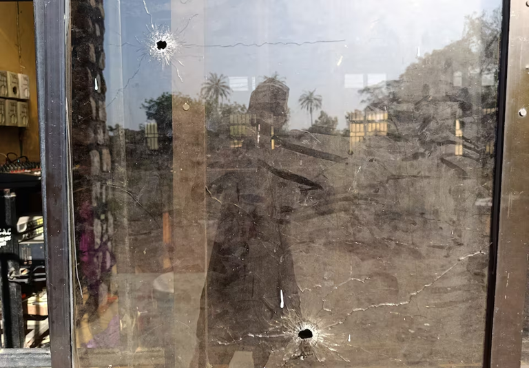 آثار الهجوم على الكنيسة