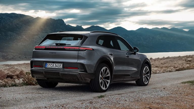 كايين الكهربائية سيارة بورشه كايين الكهربائية