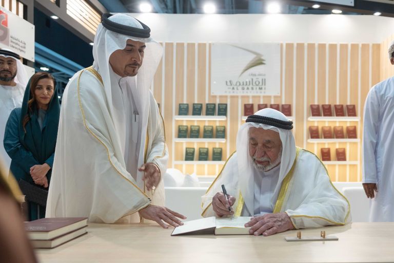 المناسبات الوطنية تعزز الأخوة التاريخية بين الإمارات وعمان