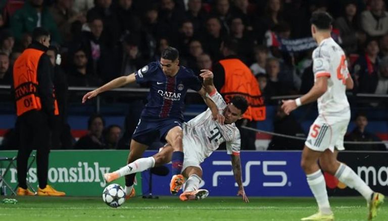 تدخل لويس دياز على أشرف حكيمي