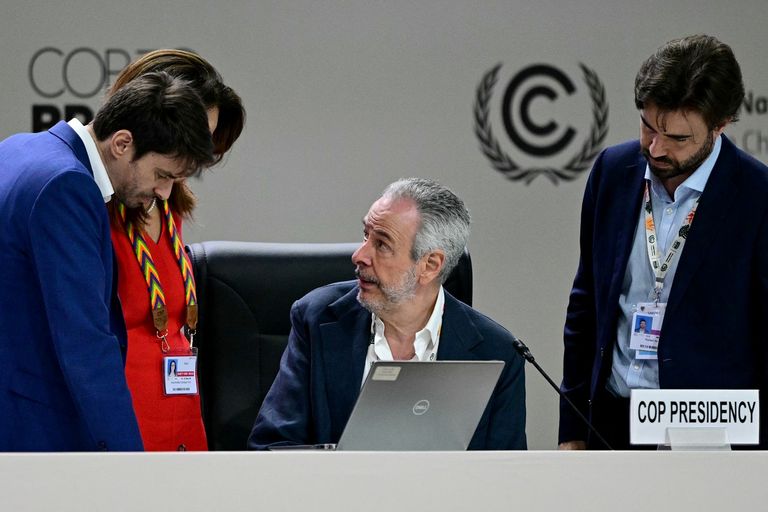 أندريه كوريا دو لاغو رئيس مؤتمر الأطراف الثلاثين - أ ف ب أندريه كوريا دو لاغو رئيس مؤتمر الأطراف الثلاثين - أ ف ب