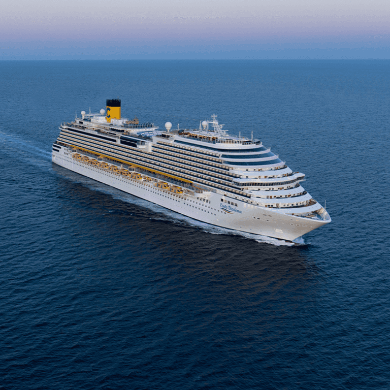 سفينة مخصصة لإقامة بعض المشاركين في COP30 - موقع المؤتمر