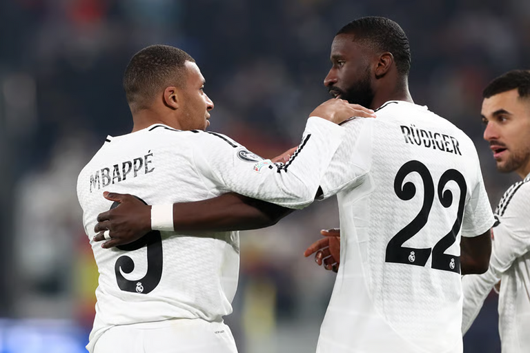 كيليان مبابي وأنطونيو روديغير