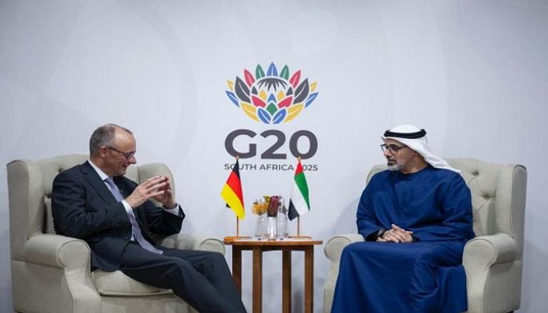 جانب من لقاء ولي عهد أبوظبي والمستشار الألماني في قمة G20