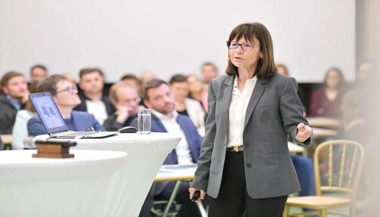 الخبيرة الاقتصادية الفرنسية ماري كلير فيلفال