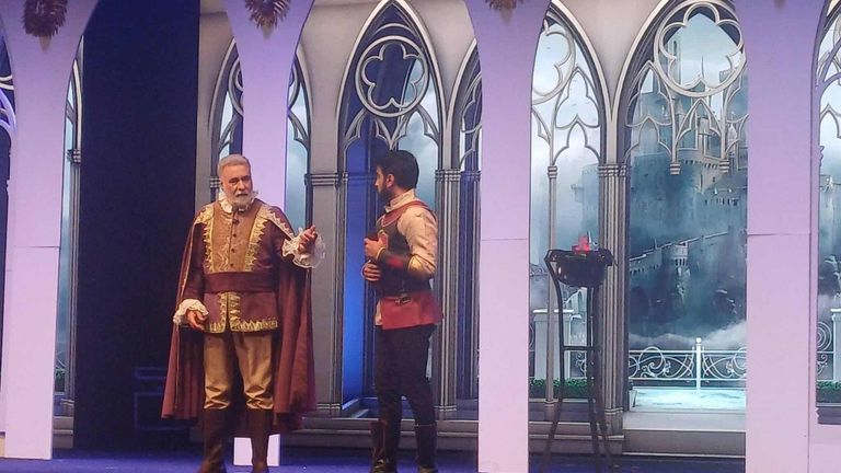 مسرحية الملك لير من افتتاح المهرجان