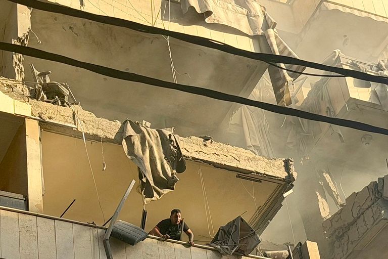 البناية المستهدفة في حارة حريك