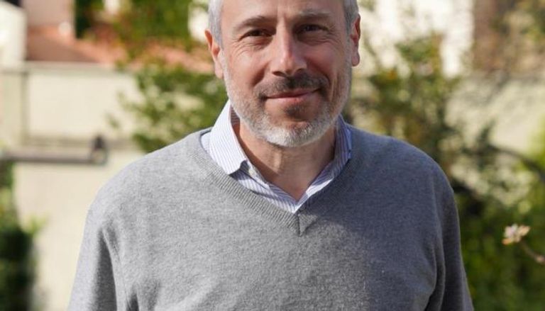 الخبير الاقتصادي الفرنسي جياكومو كالزولاري