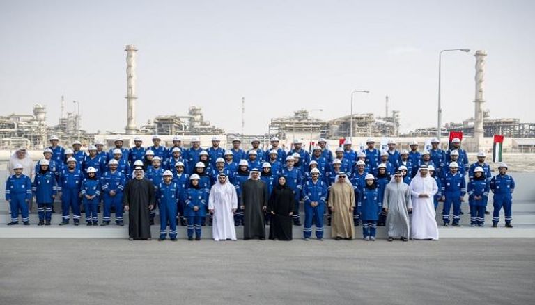 رئيس الإمارات يترأس الاجتماع السنوي لمجلس إدارة «أدنوك» بمجمّع «حبشان»