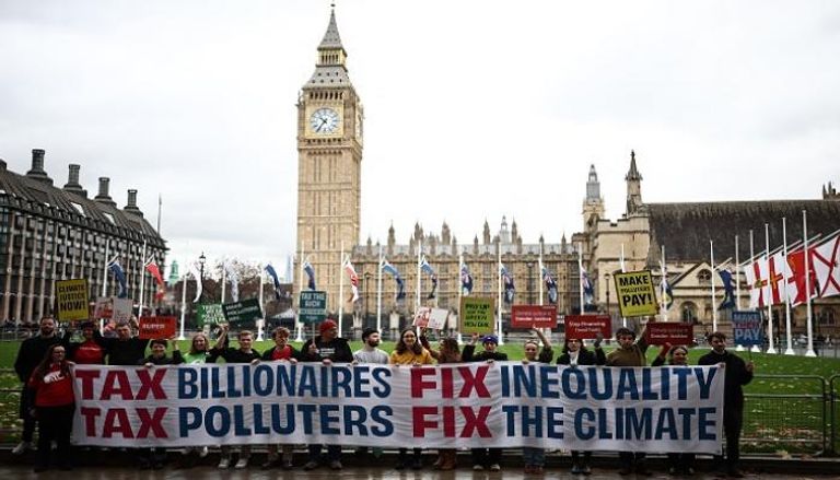 مطالب شعبية بفرض الضرائب على المليارديرات في المملكة المتحدة