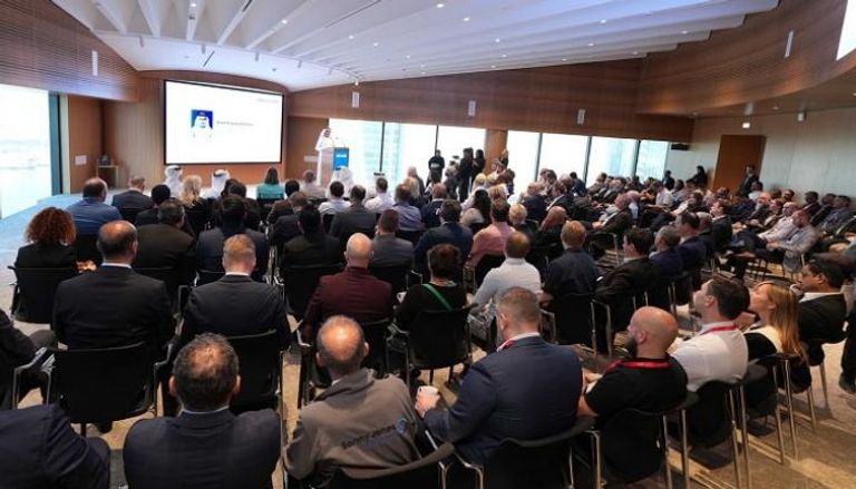 جانب من لقاء أعمال نظمته غرفة دبي العالمية