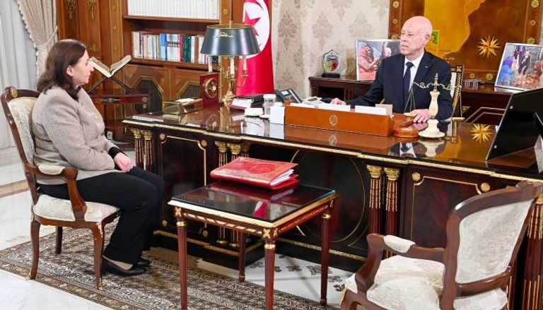 الرئيس التونسي مع رئيسة الحكومة