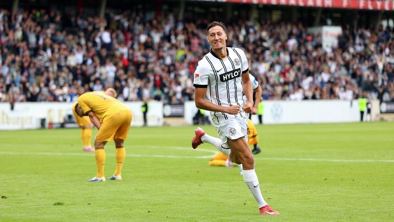 الموهبة المغربية يونس إبنوطالب الموهبة المغربية يونس إبنوطالب