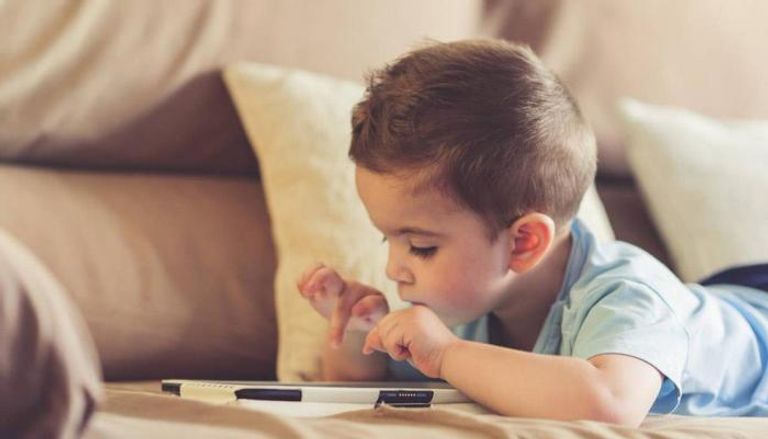 سن جديد لاستخدام مواقع التواصل في أوروبا