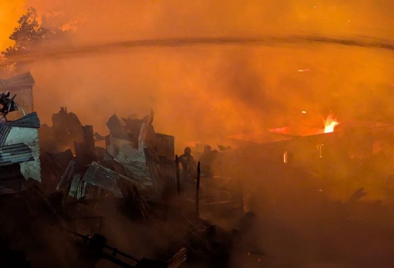 حريق يشرد الآلاف في بنغلاديش
