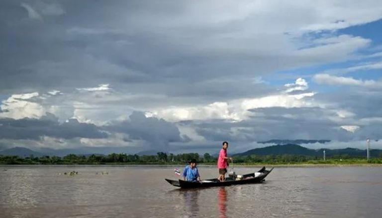 نهر ميكونج تحت التهديد